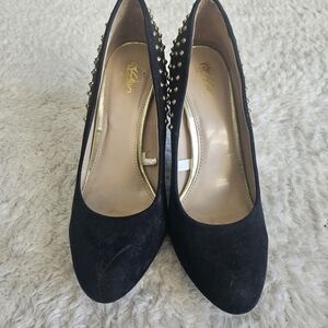 Mossimo Elegant Black Studded Vernie Pump Heels